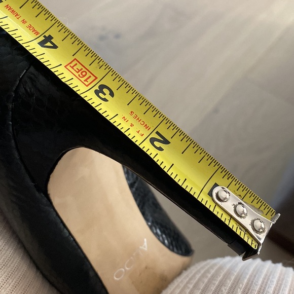 Black Aldo heels size 7.5 - Picture 7 of 8